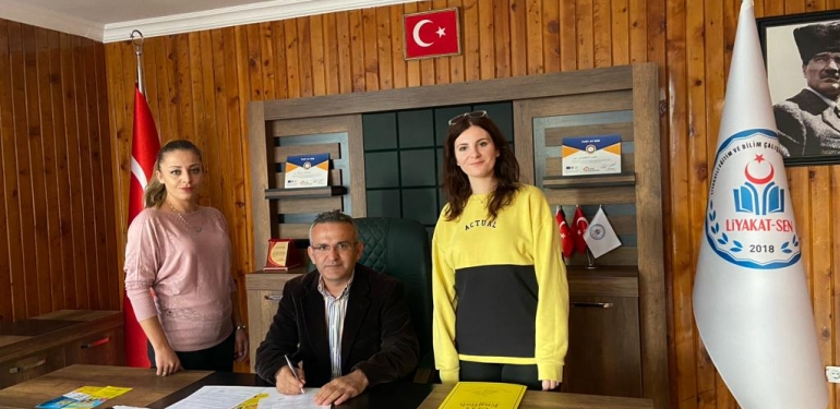 Citi English Dil Okullarıyla Sağlık Liyakat-Sen Arasında %25 İndirim Anlaşması İmzalandı