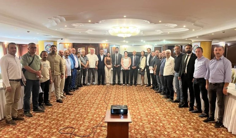 Anayasaya açıkça aykırı sendikal baraja hayır diyoruz